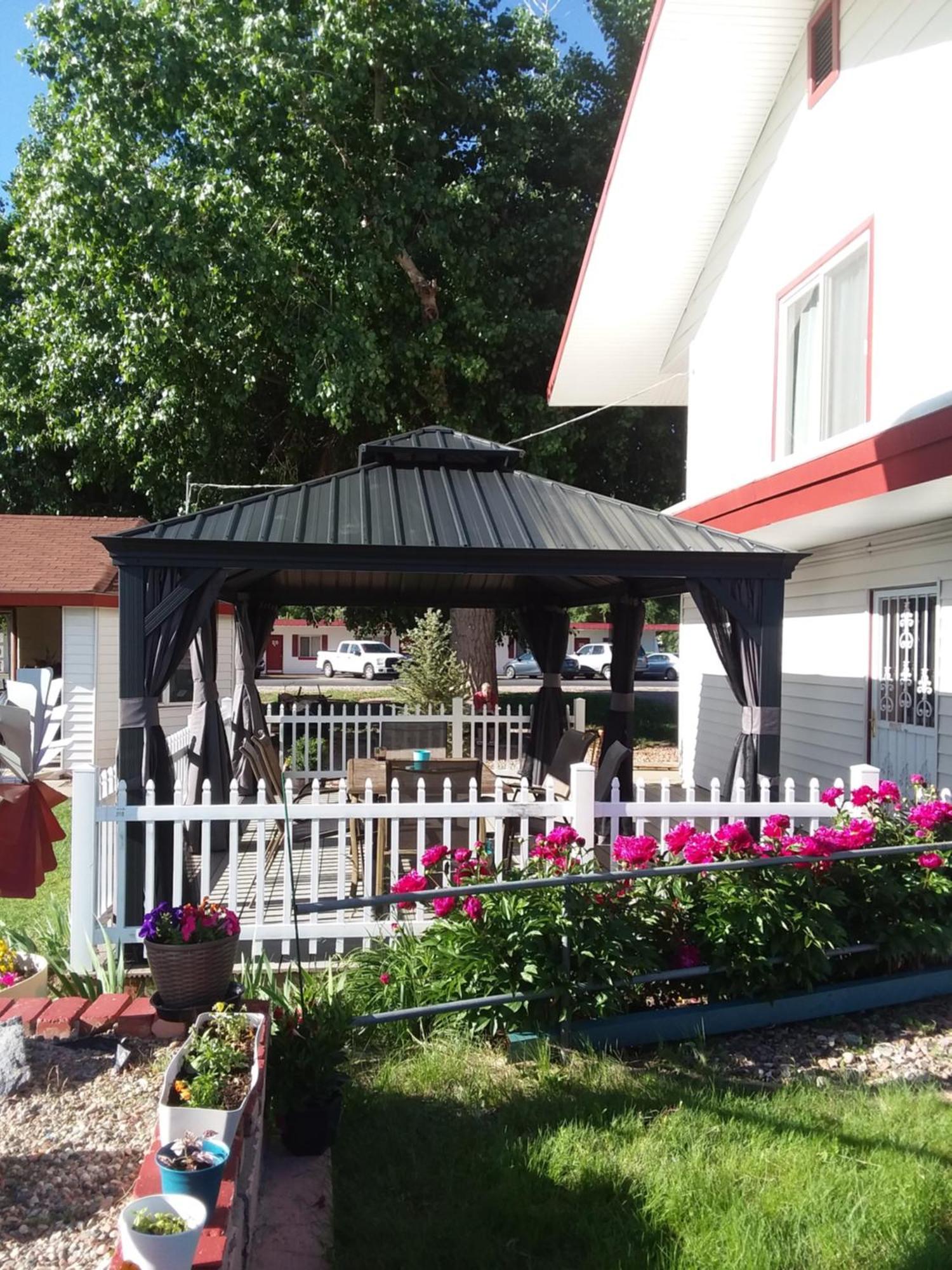 קנון סיטי Travel Inn Motel מראה חיצוני תמונה